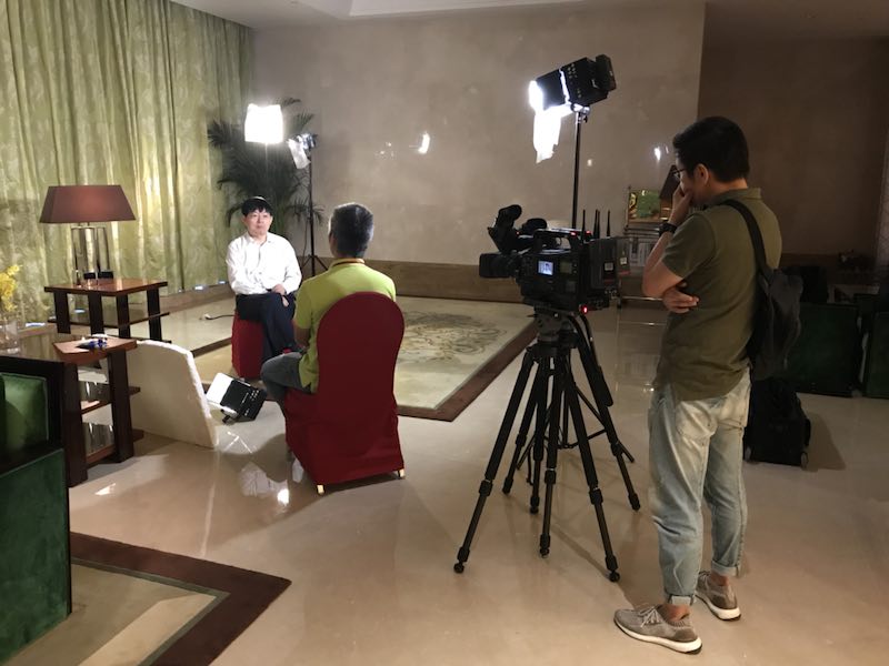 人物专访.jpg