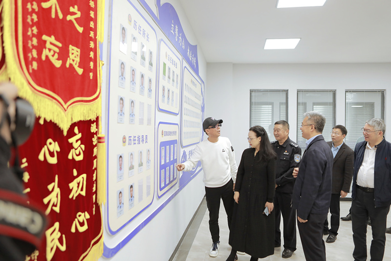 图3.jpg