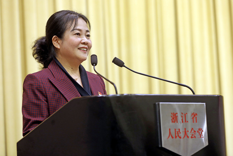 毛洲英作交流发言_副本.jpg