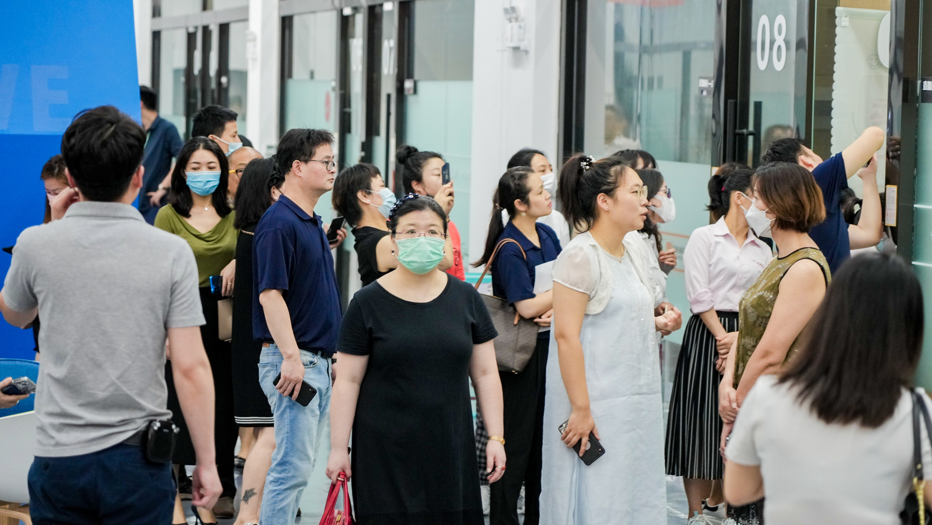 学员学习热情高涨.JPG
