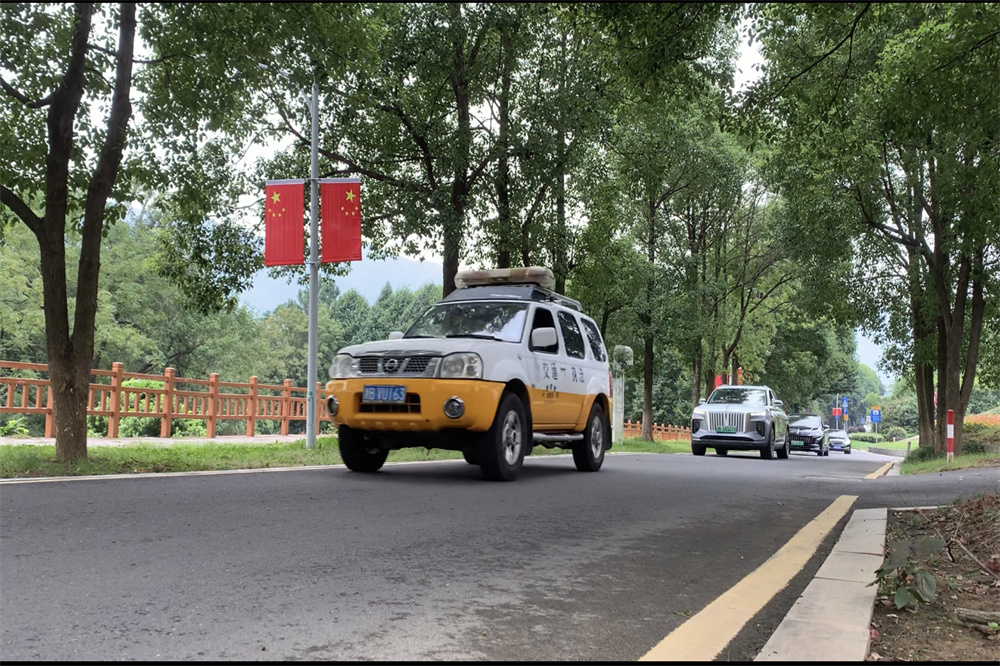 自驾车辆2.jpg