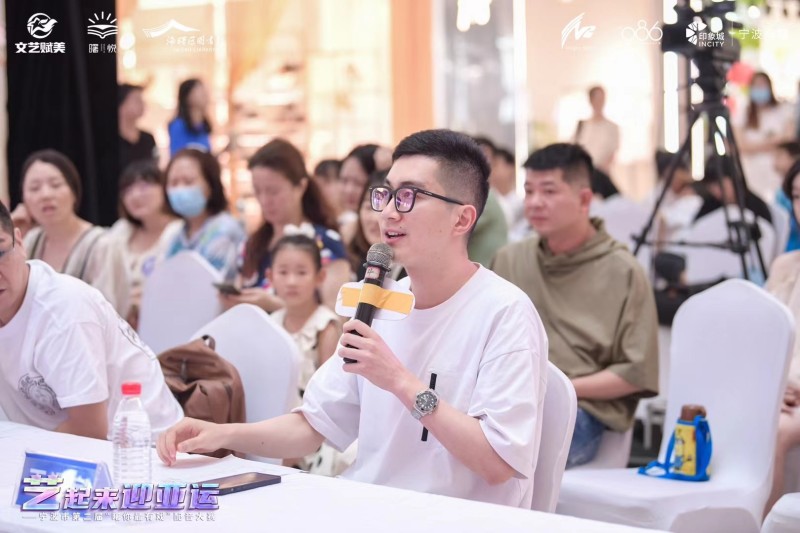 导师 王泽宇.JPG