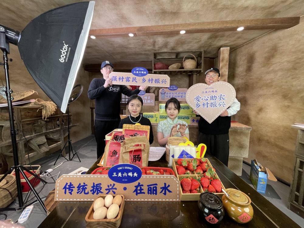 1.首推荐.jpg