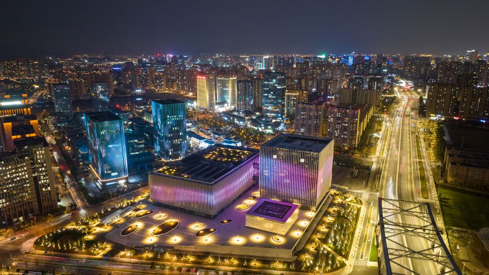 宁波广电新大楼夜景图.jpg