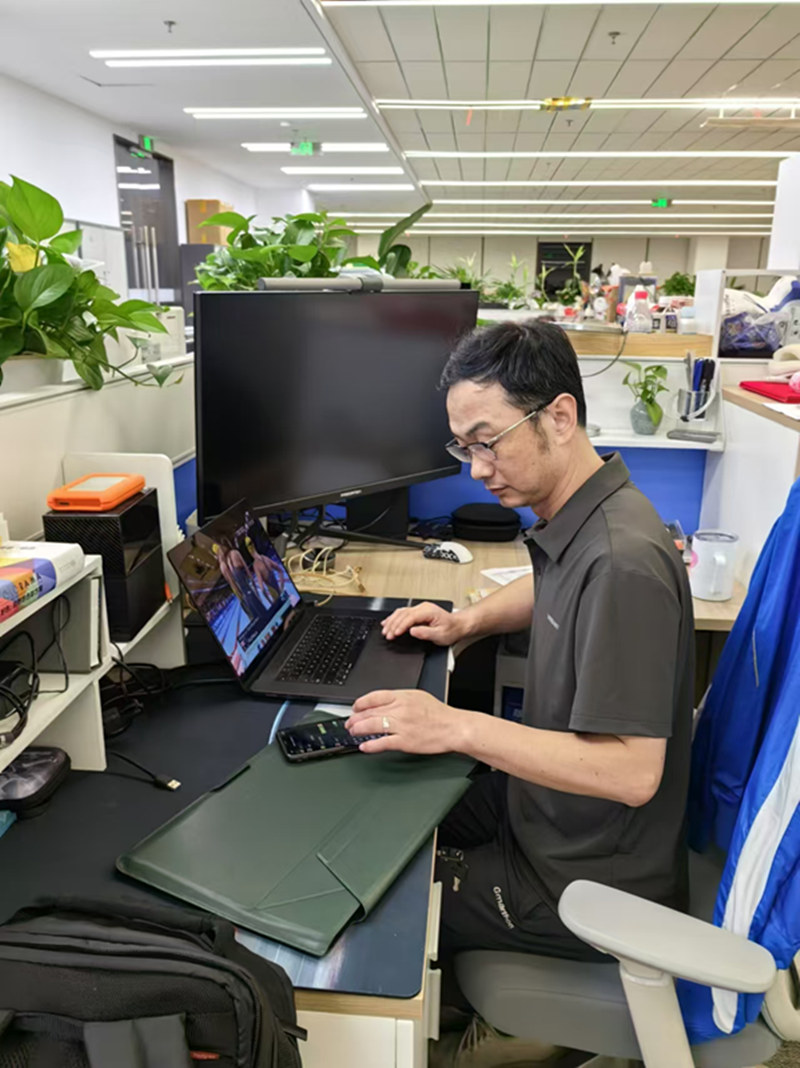 责编徐驰通宵工作.jpg