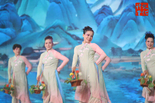 展演节目动图.gif
